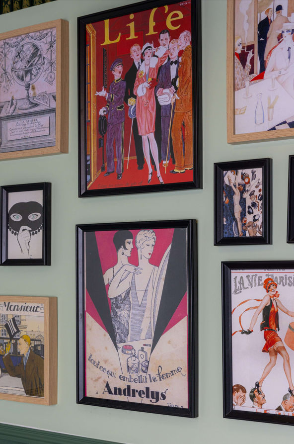 Cadres décoratifs du restaurant l'Archimède Paris