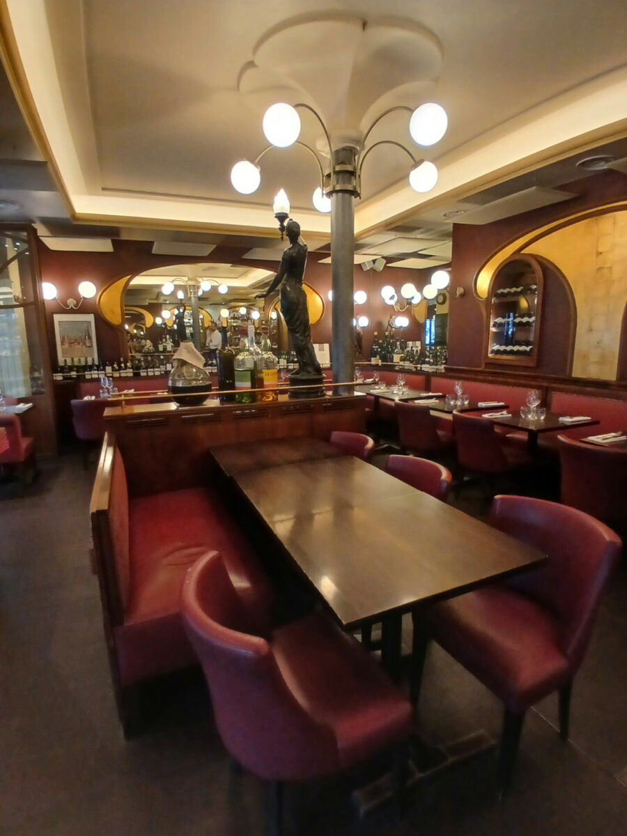 restaurant
